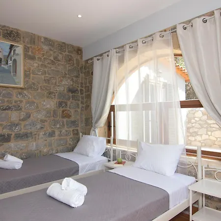 Emilia'S Guest House Ground Floor Stoupa Exterior photo