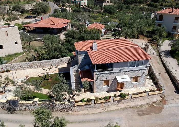 Emilia\'S Guest House Ground Floor