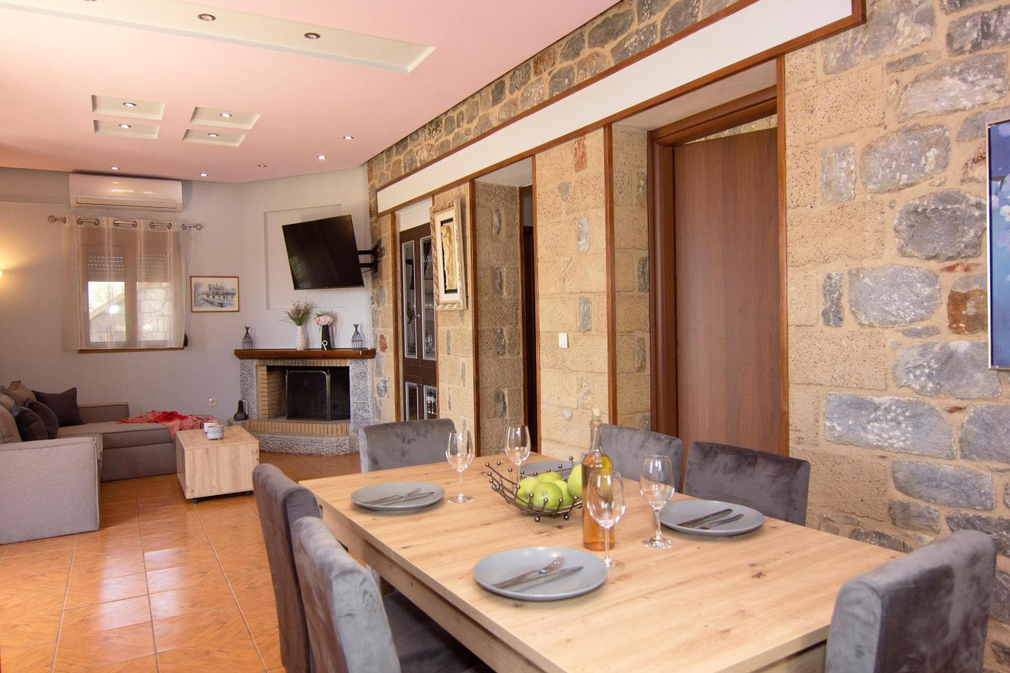 Emilia's Ground Floor Apartment