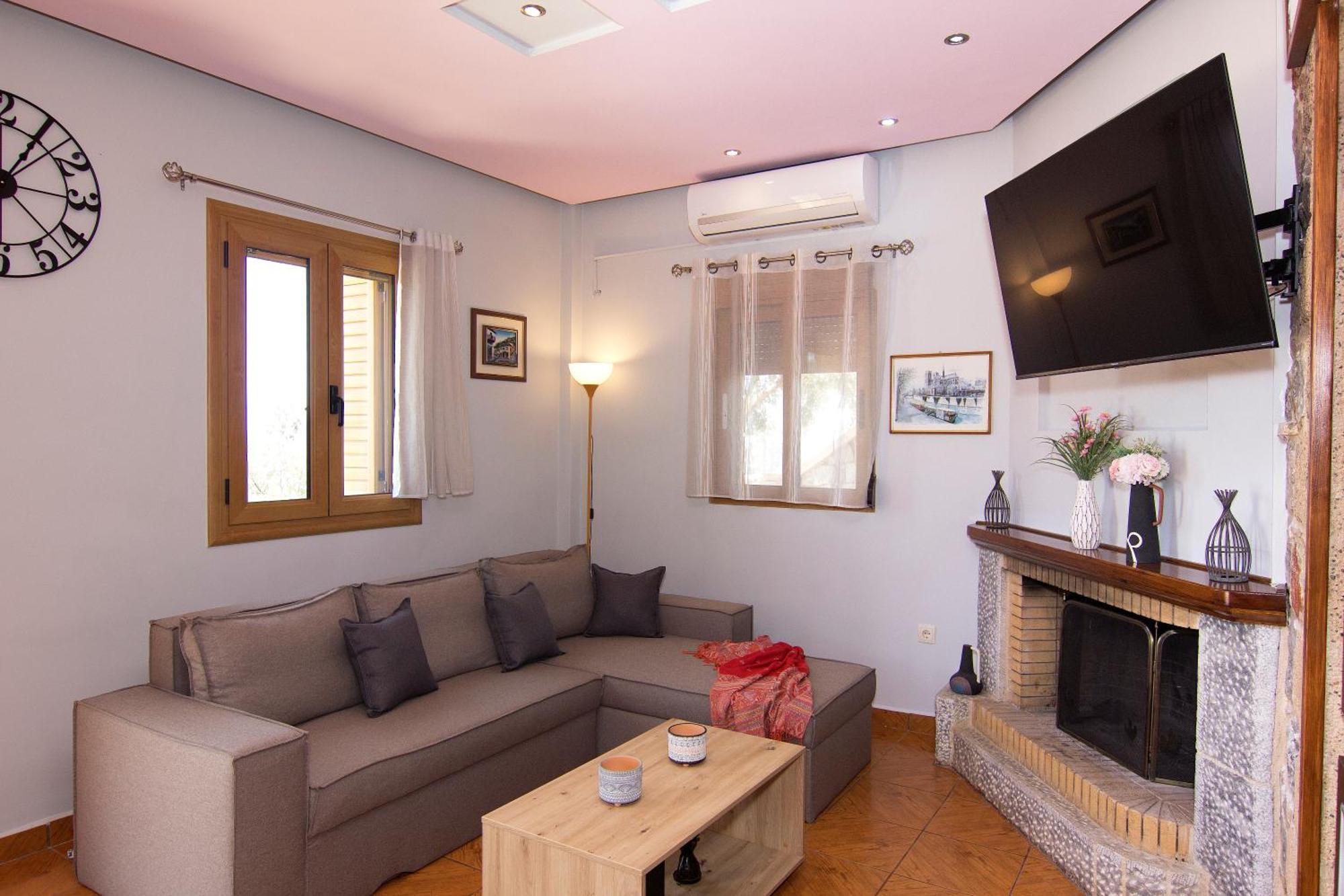 Emilia's Ground Floor Apartment *